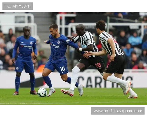 切尔西门将发起快速反击得手——从防守到进攻的完美转变